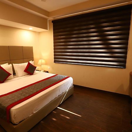 Hotel Azulo Inn Bhikaji Cama Place Delhi - Couple Friendly Local Ids Accepted Nueva Delhi Exterior foto