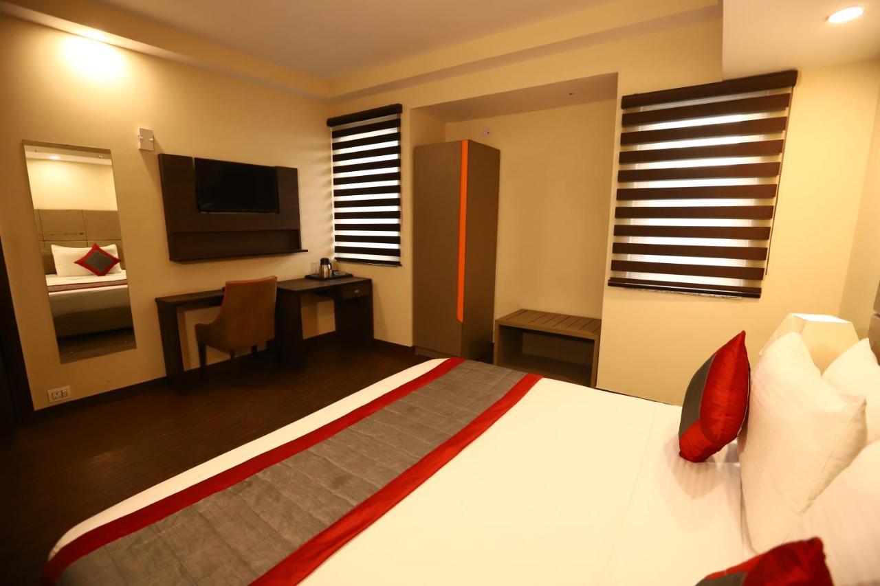 Hotel Azulo Inn Bhikaji Cama Place Delhi - Couple Friendly Local Ids Accepted Nueva Delhi Exterior foto